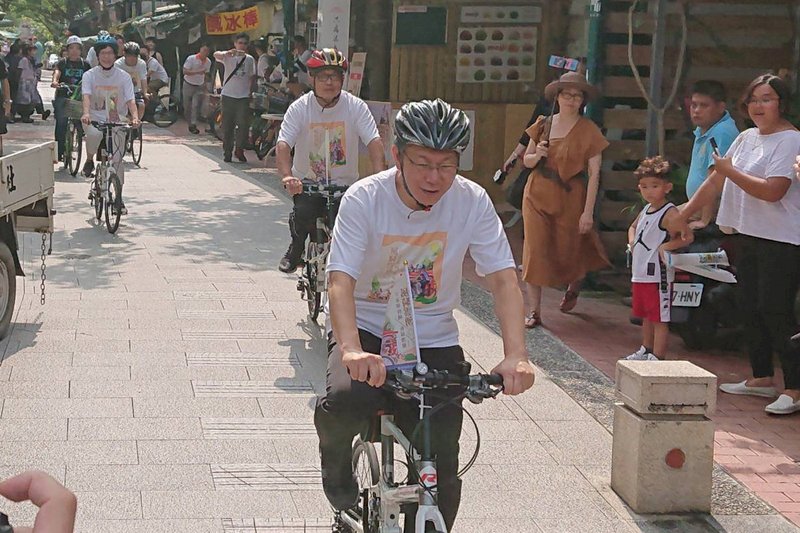 柯文哲：找時間與郭台銘王金平見面