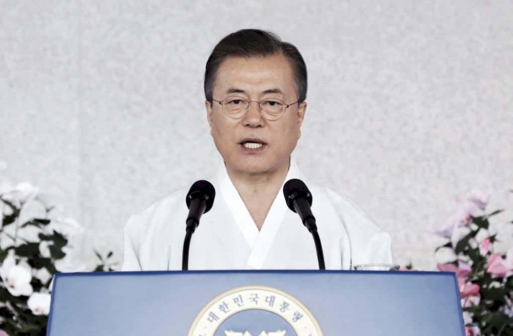 青瓦台：文在寅不出席日皇德仁即位儀式