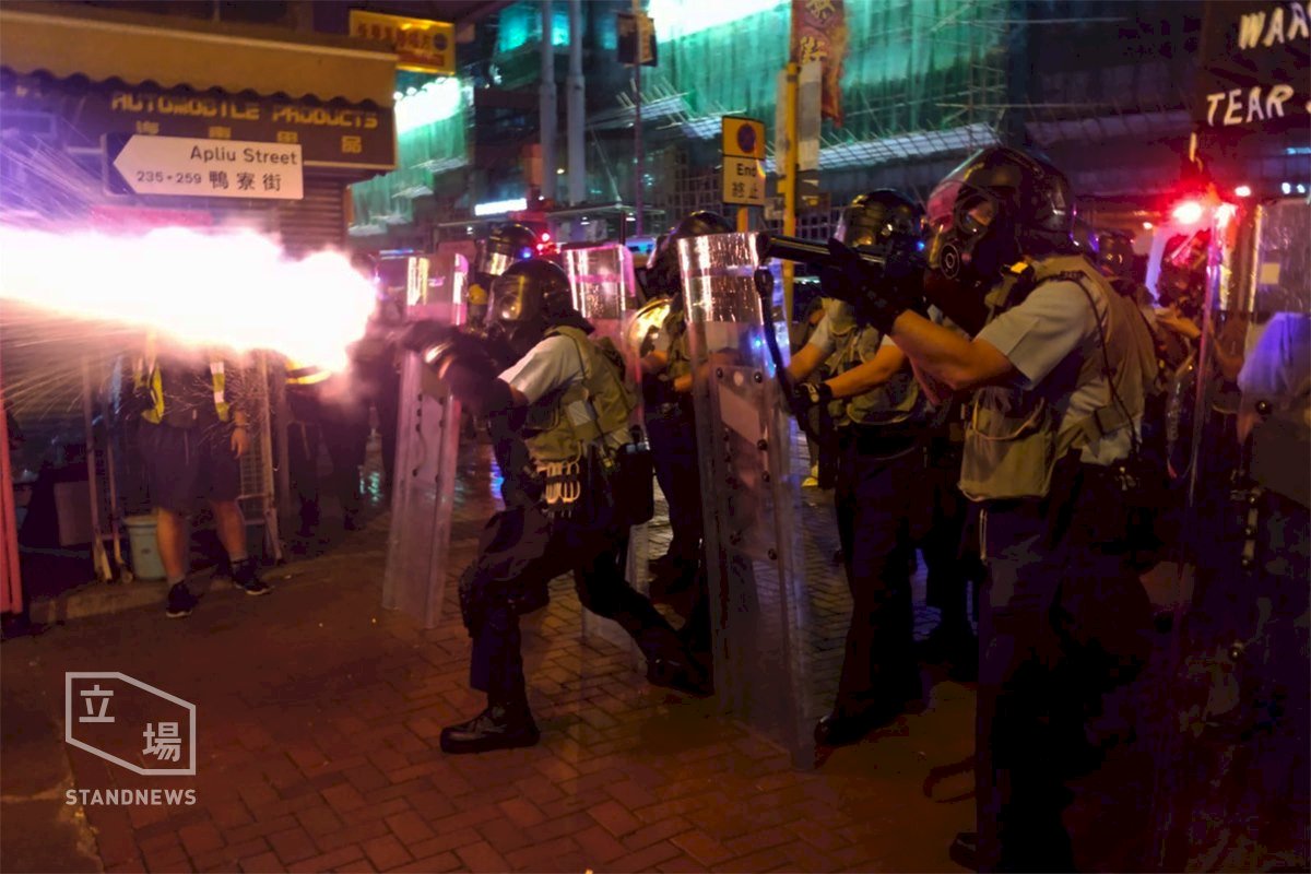 港警遭罵毅進仔 反送中暗藏學歷歧視對立