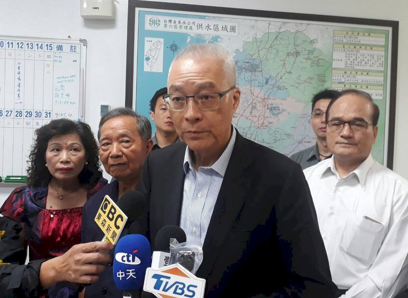 吳敦義：已透過郝龍斌兩度與郭台銘溝通　盼促成團結