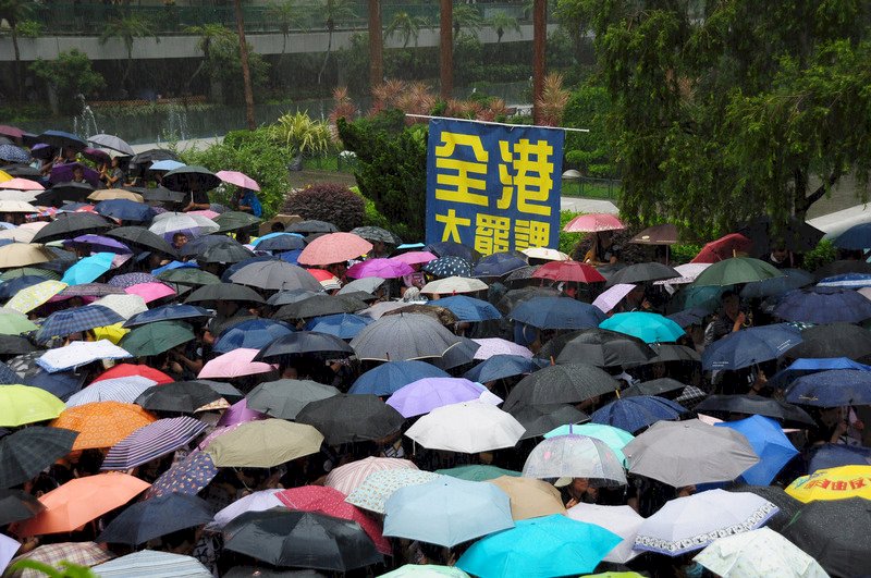 香港反送中越演越烈 新加坡大學取消交流計畫