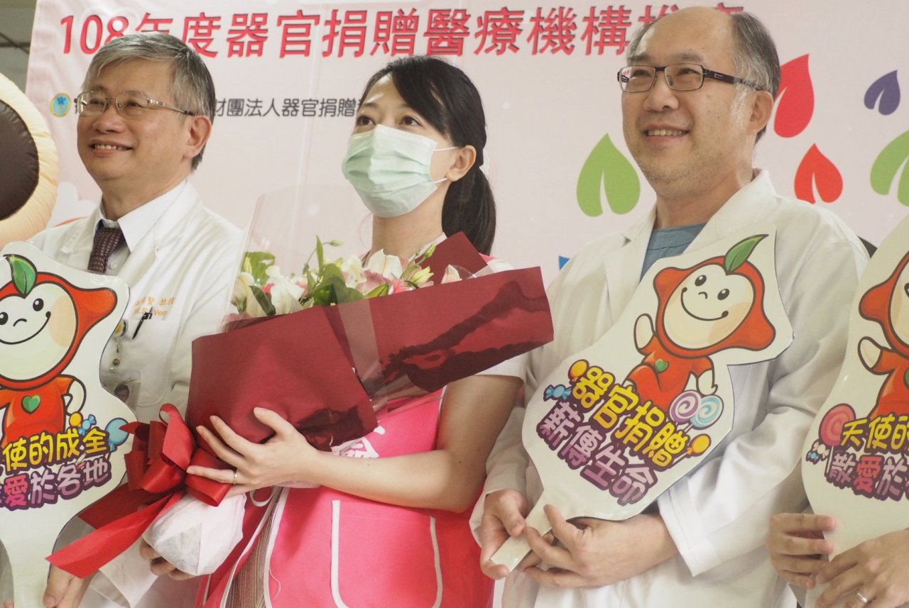 懷孕3個月成功換肝續命 林口長庚寫台灣首例