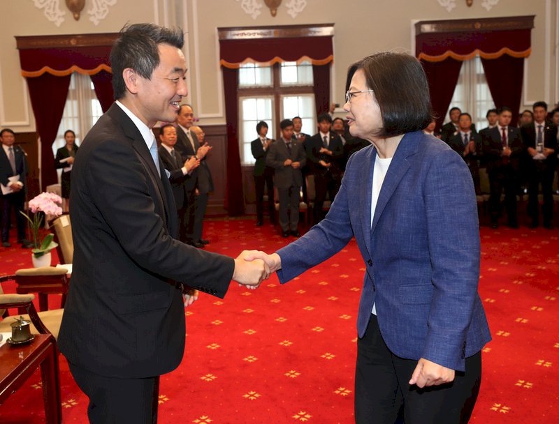 接見日眾議員 蔡總統：盼今日台灣是明日香港