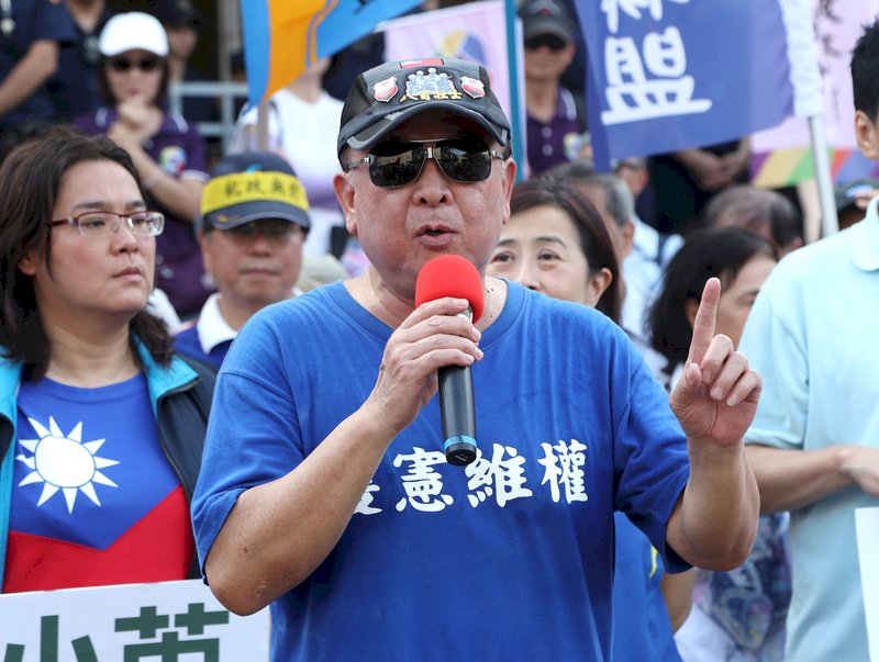 反年改八百壯士衝撞立法院 吳斯懷一審無罪