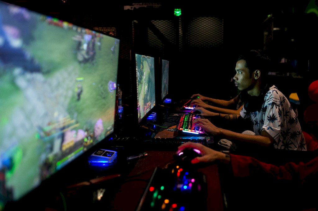 Dota 2電競夯 緬甸玩家靠手機逐夢