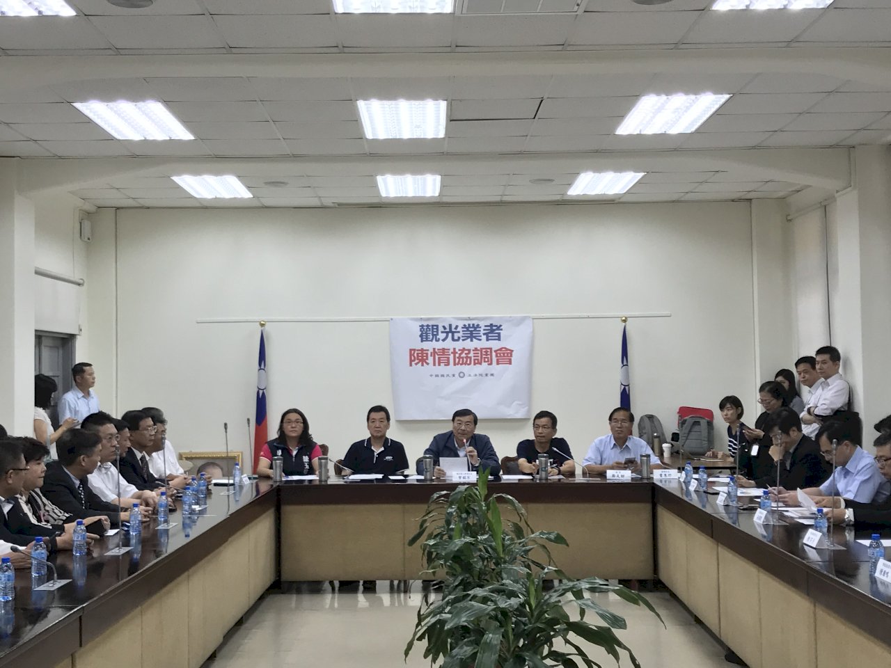 限縮陸客來台衝擊觀光業 業者：36億補助國旅是杯水車薪
