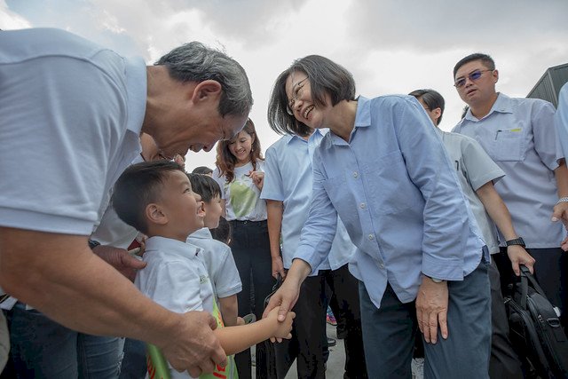 蔡總統：台灣命運由台灣人自己決定
