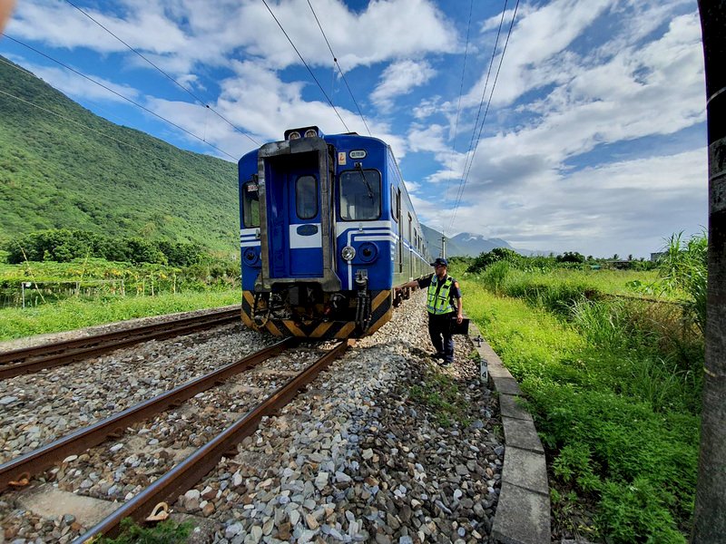 台鐵東部幹線1死傷事故 短暫造成列車延誤