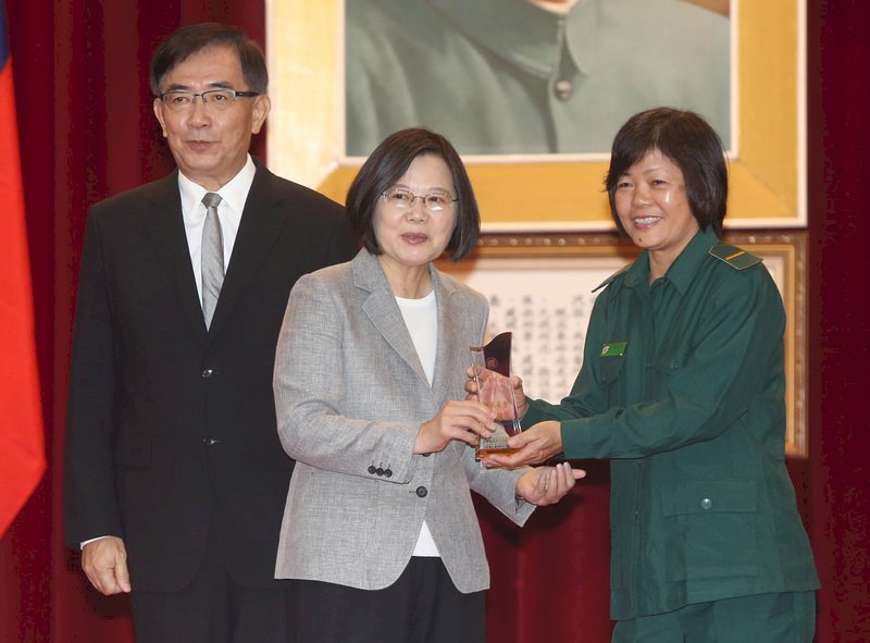 吳敦義指蔡總統是最大中共代理人 蔡總統反指吳邏輯奇怪