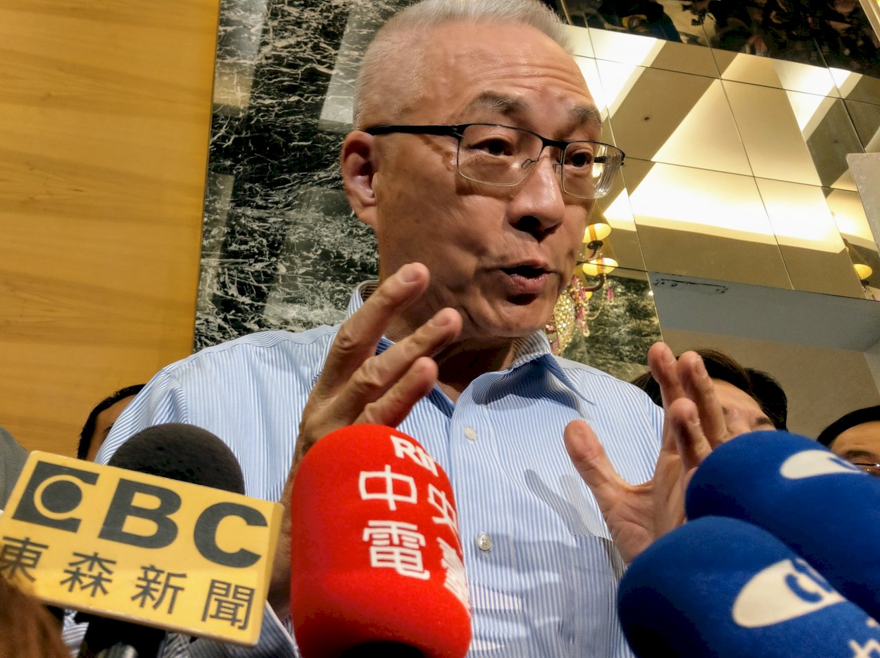 郭台銘幫民眾黨站台 吳敦義：不擔心影響選情