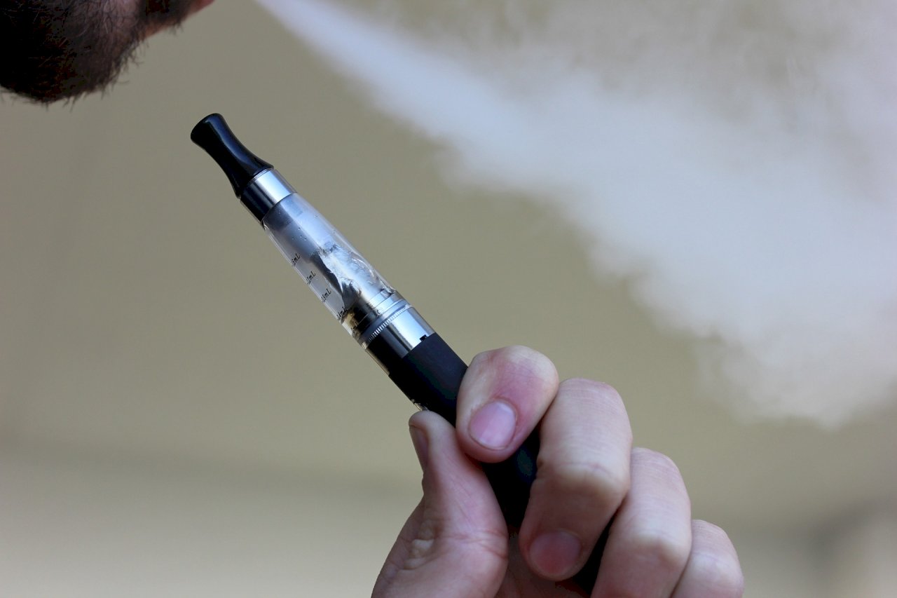 開歐盟先河 比利時元旦起禁一次性電子菸