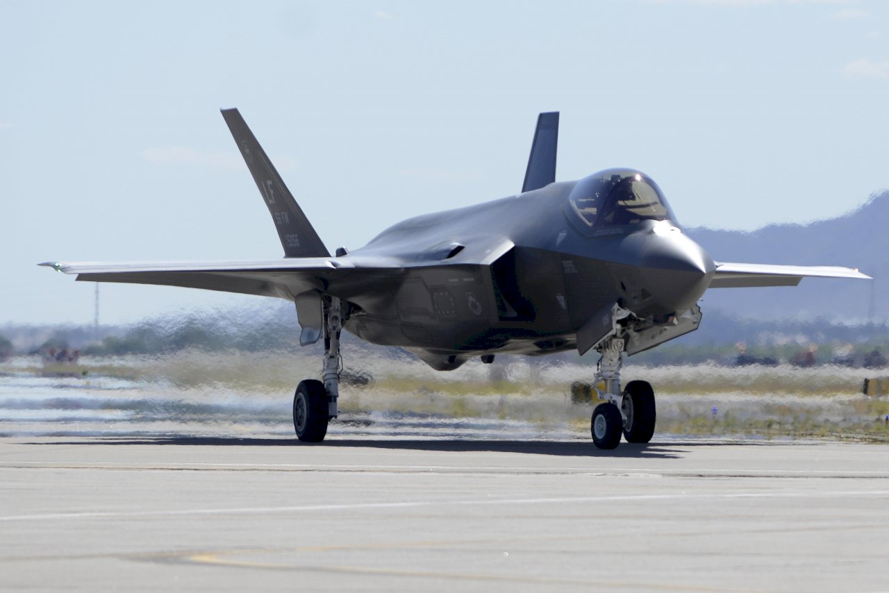 美國防部：豁免中國製合金 恢復F-35戰機交付