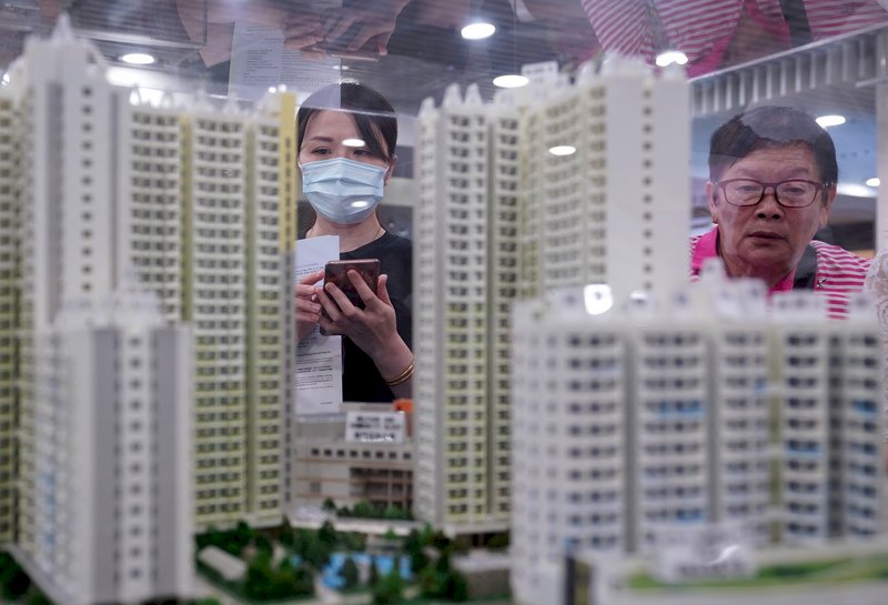 香港房價高得嚇人！月租6千港幣 空間比車位還小