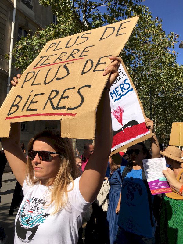 地球存亡危機 法年輕世代爭氣候議題話語權
