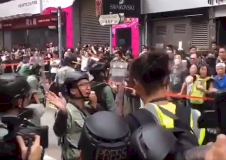 香港反送中網友發起遊行 警方銅鑼灣戒備