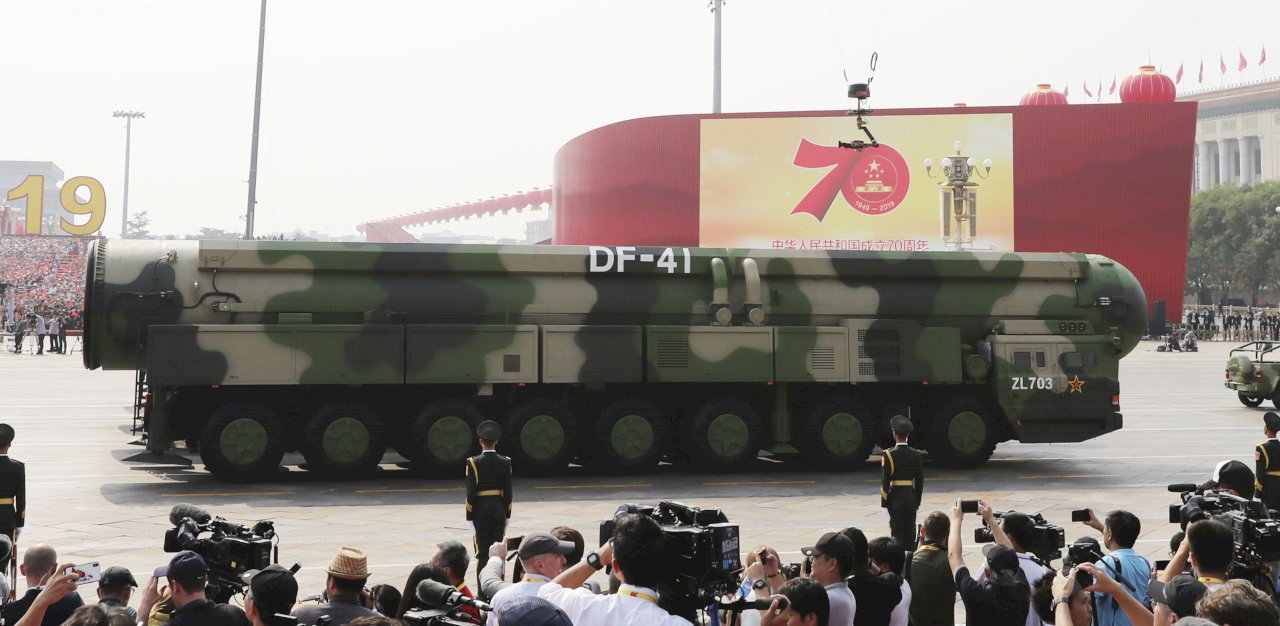 火箭軍試射成功 一窺中共洲際飛彈發展