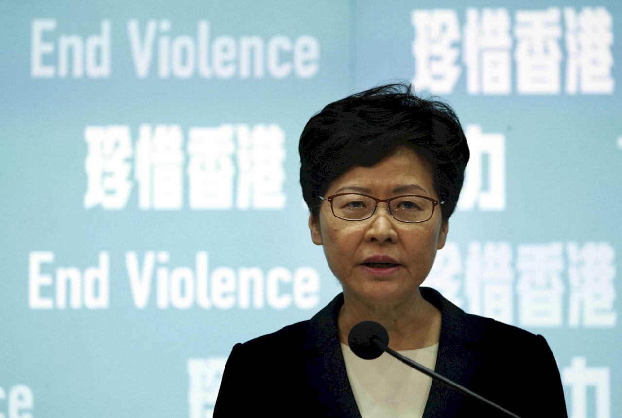 否認延選區議會 港特首：盡力令選舉公平進行