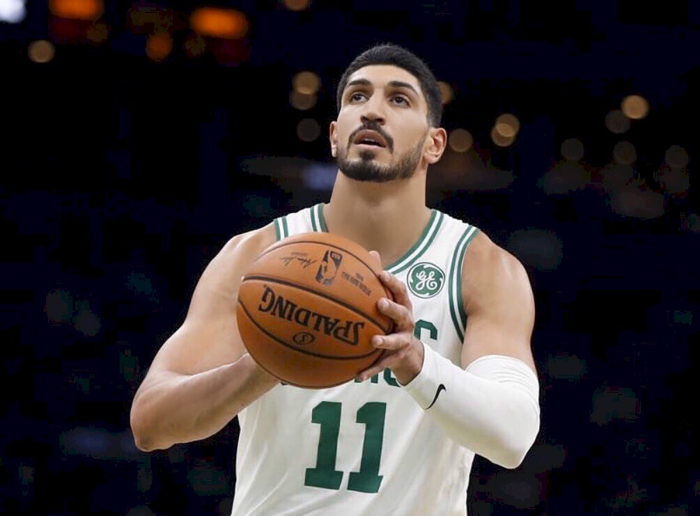 NBA球星坎特替藏人維族發聲 再以推特標籤挺台港