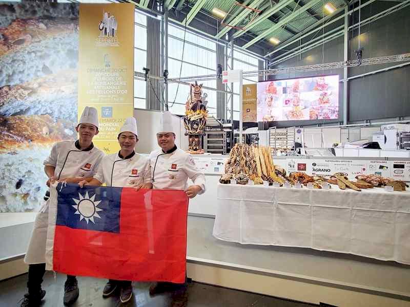 國人搖旗力挺 世界麵包大賽台灣選手不再寂寞