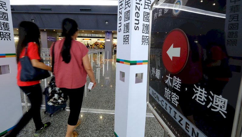 假交流真觀光？人頭協會助5千陸客非法來台遭檢警搜索