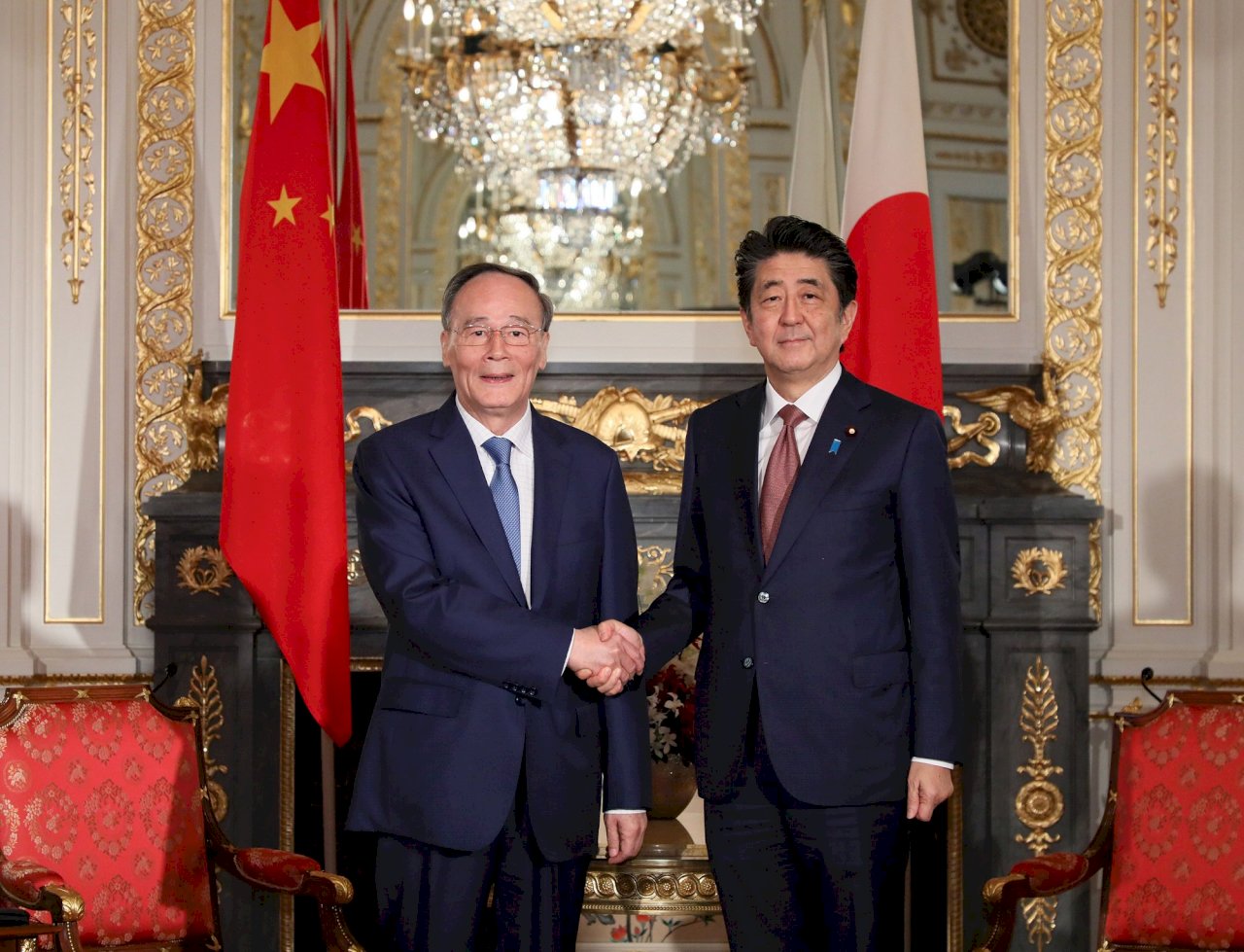 中國拘留日本教授 安倍施壓王岐山要求回應