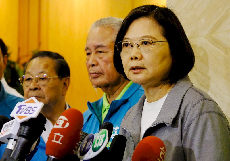陳同佳案  蔡總統：政府處理立場沒髮夾彎問題