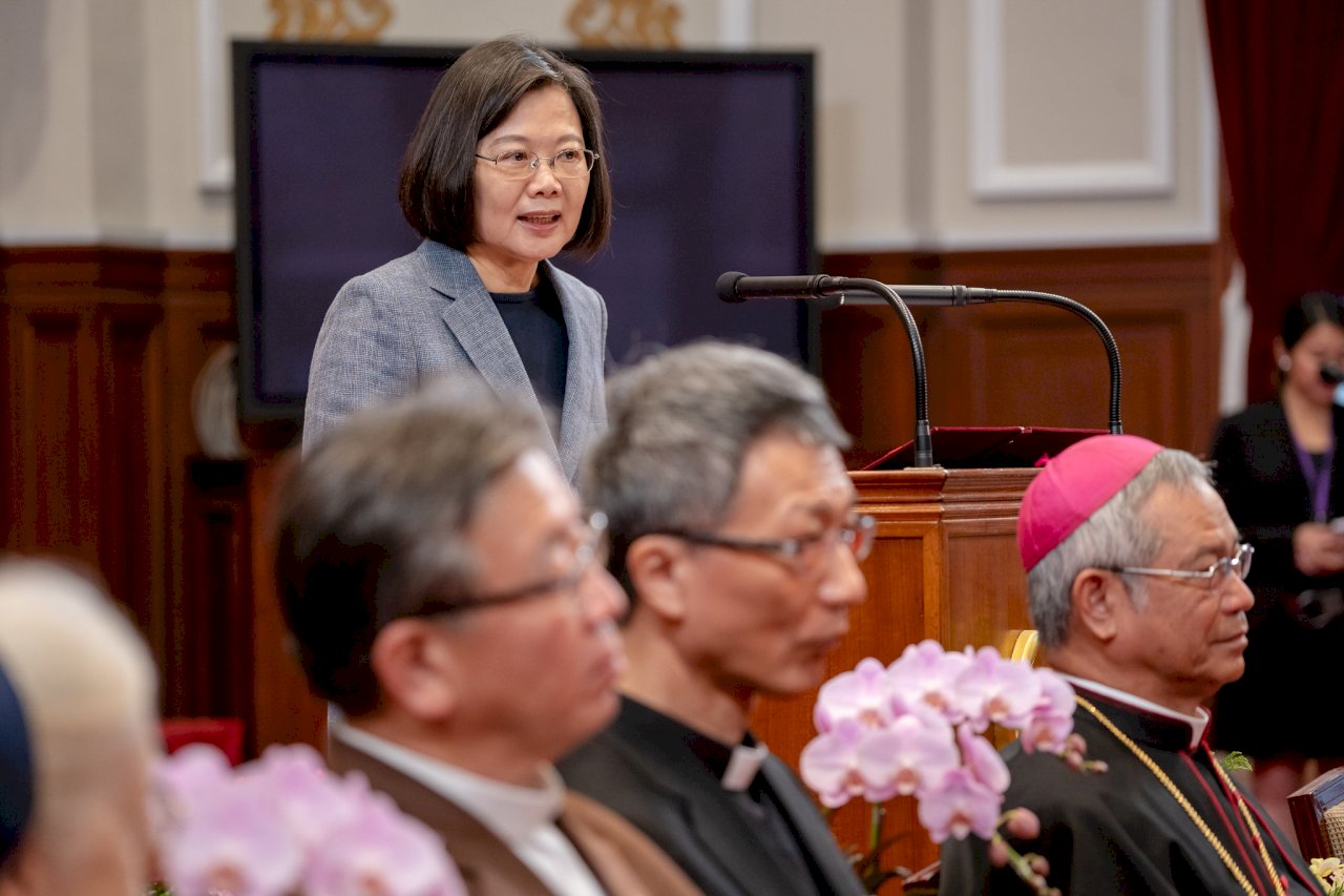 感謝在台外籍神職人員 總統：輪到台灣照顧你們