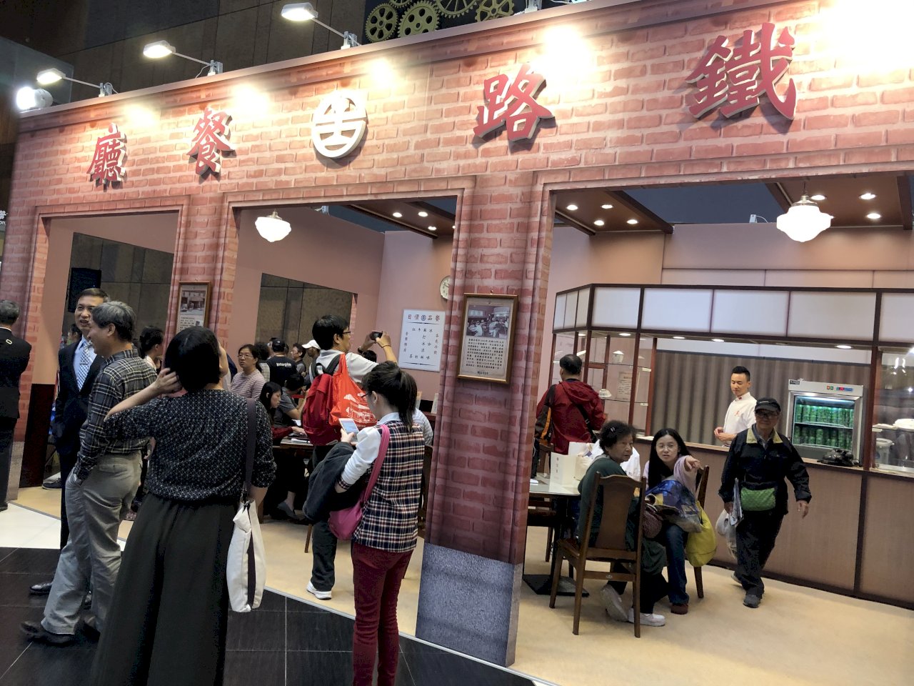 第5屆鐵路便當節開幕 5國27家業者35款便當爭鋒