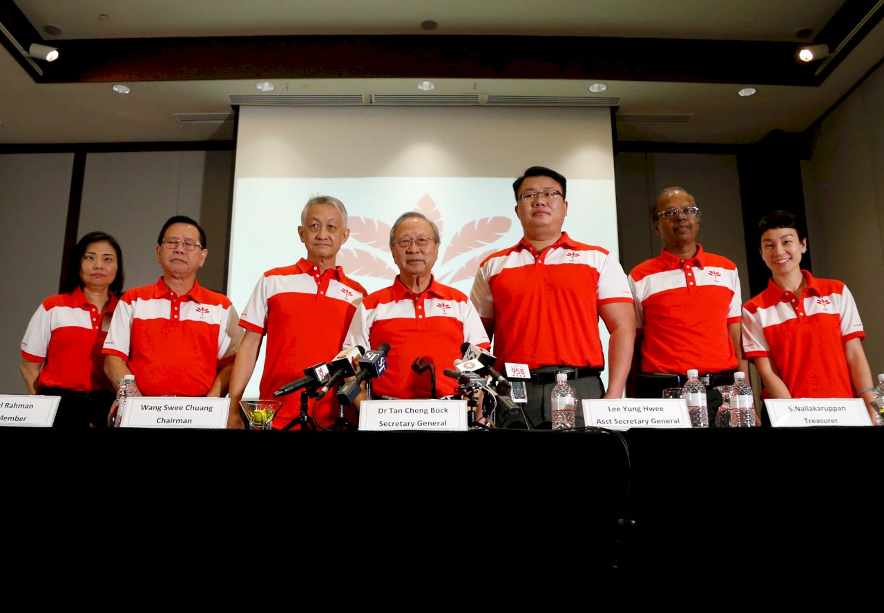 新加坡大選腳步接近 反對黨搶攻年輕選票