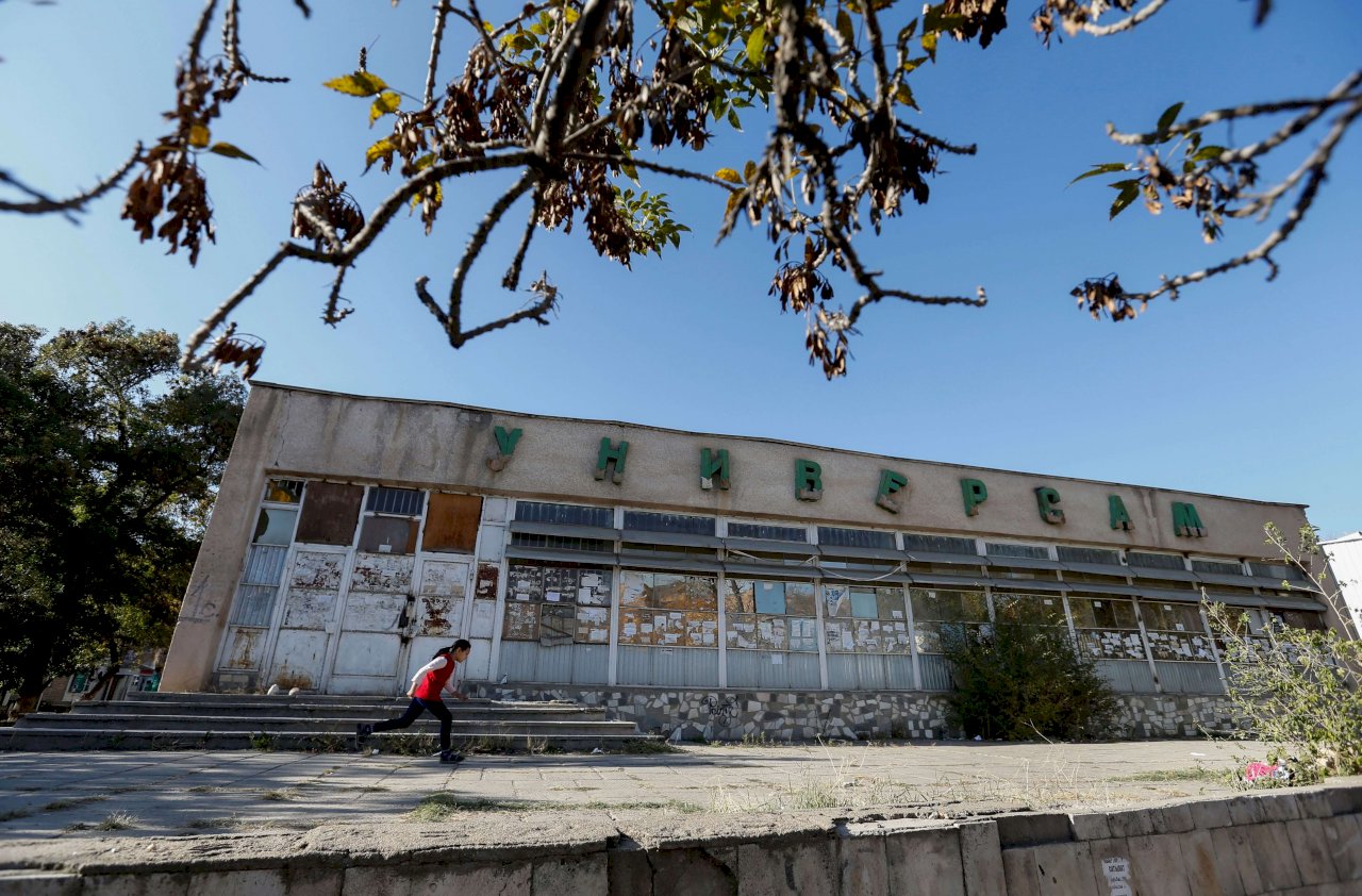 蘇聯秘密鈾礦計畫遺毒 中亞國家與輻射災難賽跑