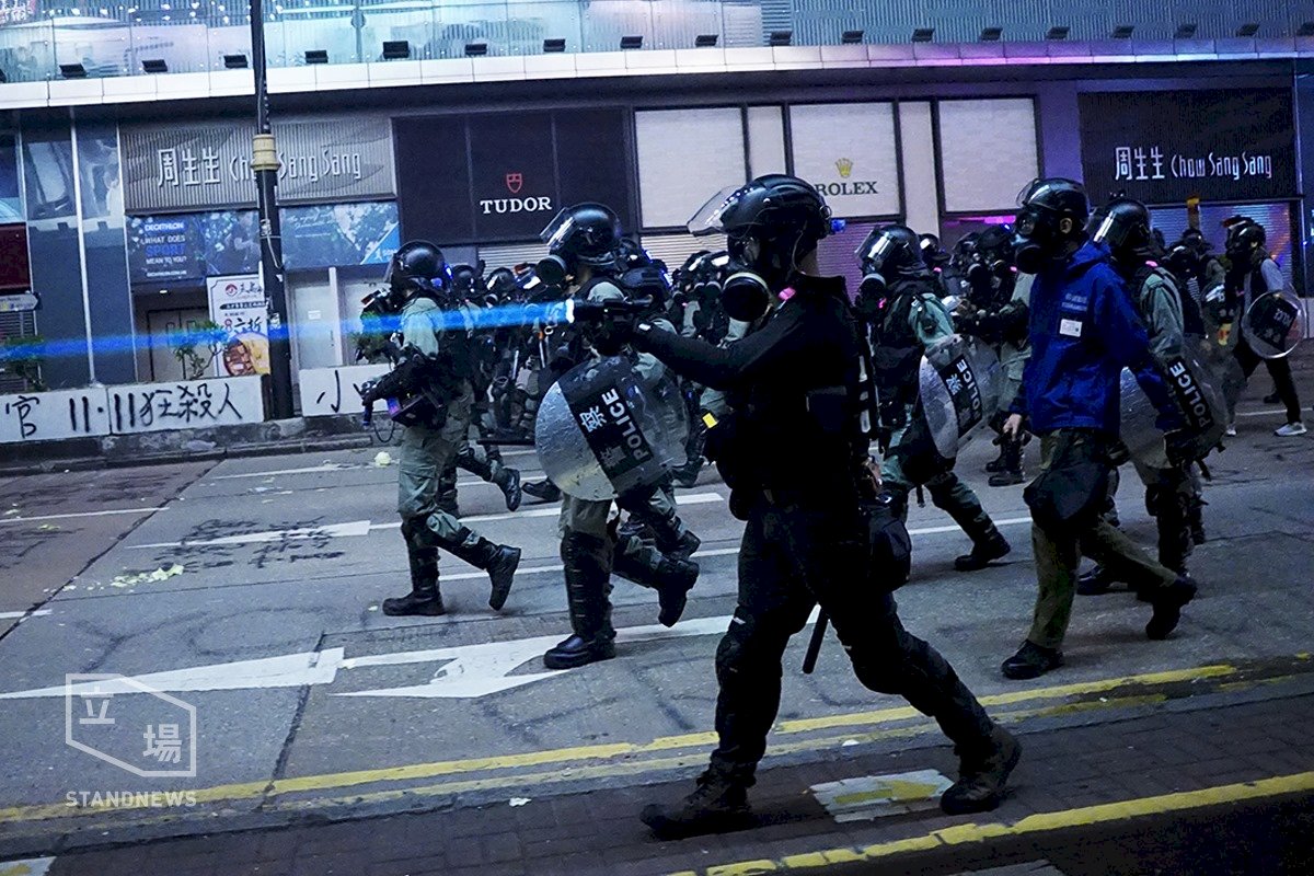 警民衝突加劇 何韻詩籲港人起義