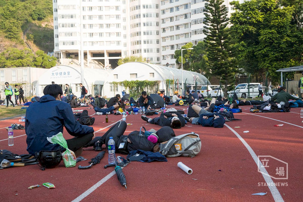 香港家長：停課不能解決問題 政府應解政治紛爭