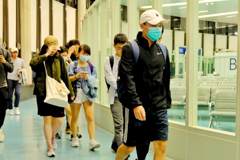 香港警民衝突波及校園 逾6成台生已返台