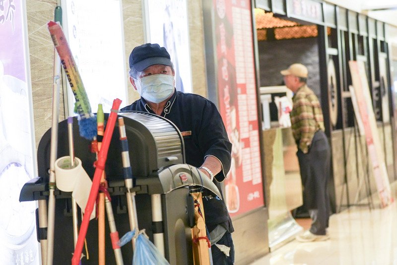留用高齡者補助放寬 勞動部鬆綁門檻最高可領25.8萬