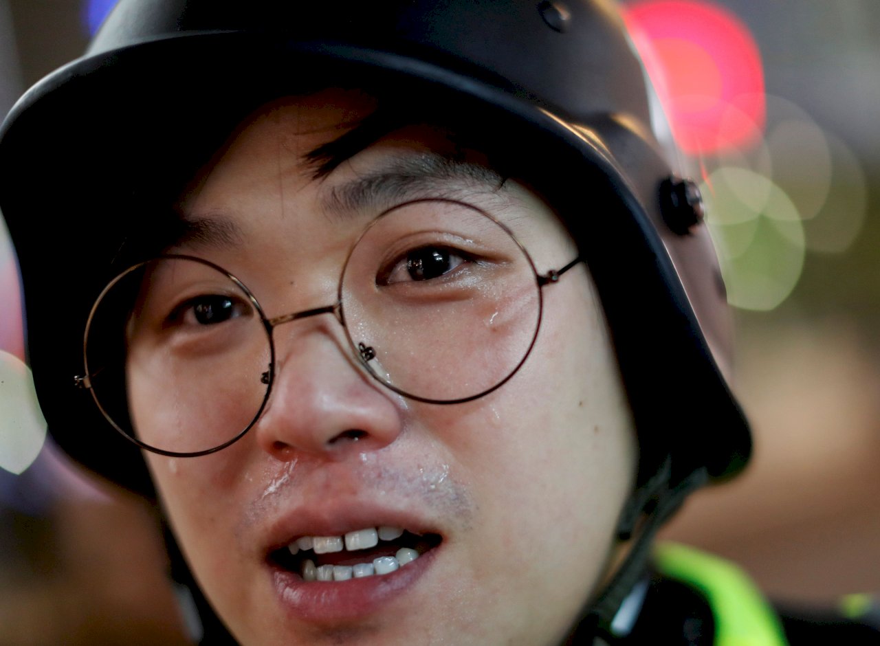 鹽水佈道 香港牧師走上街頭協助示威者