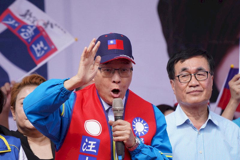 共同友人搭線吳郭會 吳敦義盼郭台銘挺韓