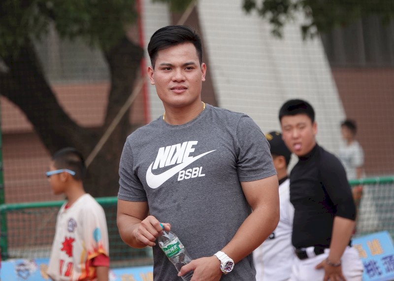 MLB印地安人名單調整 張育成遭下放3A將先返台