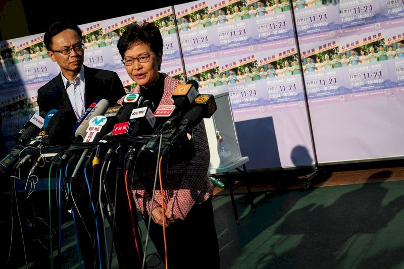 區選結果反映人民不滿 林鄭：政府聆聽反思