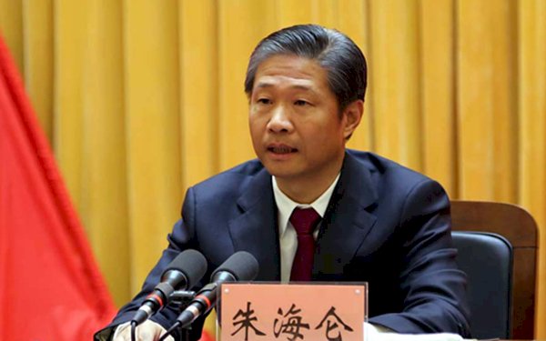 新疆前政法委書記朱海侖精維語 高壓政策扮要角