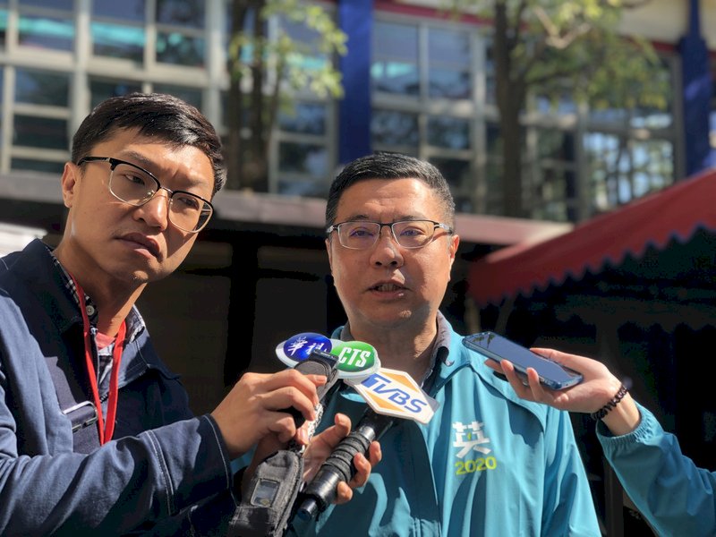 下架吳斯懷  卓榮泰：國民黨提名與全民作對