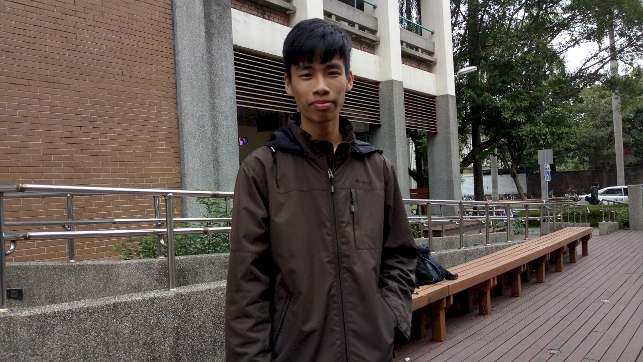 返鄉投票 台大等3校學生會協調台鐵發專車