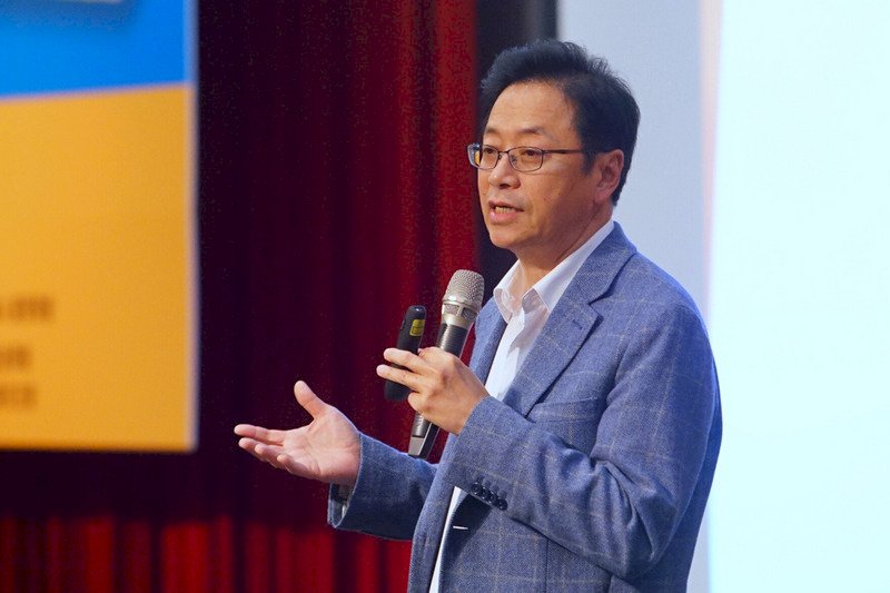 再提十大數位計畫 張善政：年輕人不必沾親帶故即可發揮所長