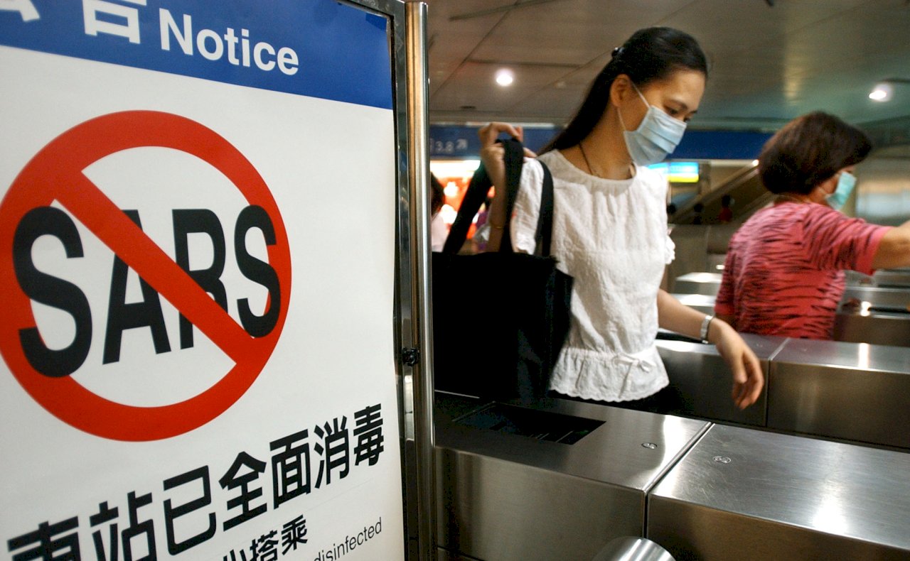 專家引抗煞經驗 籲勿輕忽武漢肺炎疫情造成的心理壓力