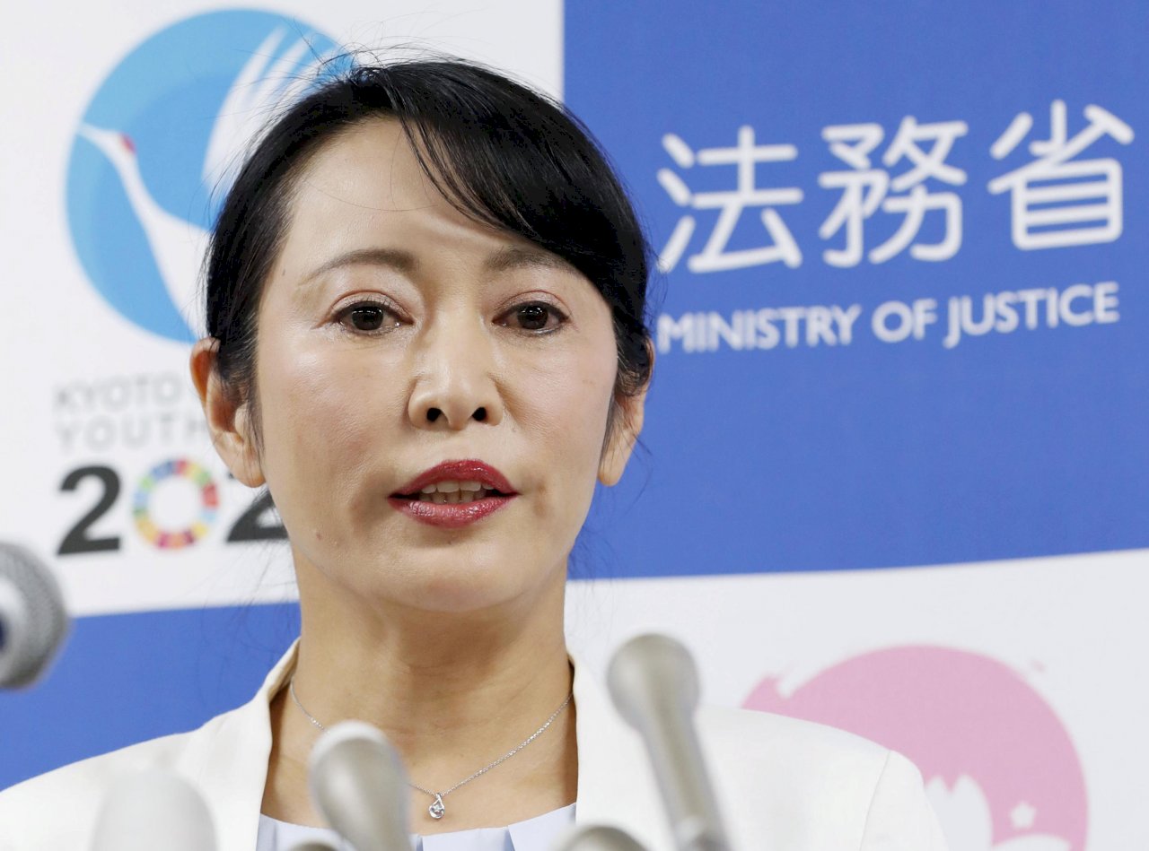 戈恩批司法制度 日法相：不能正當化逃亡