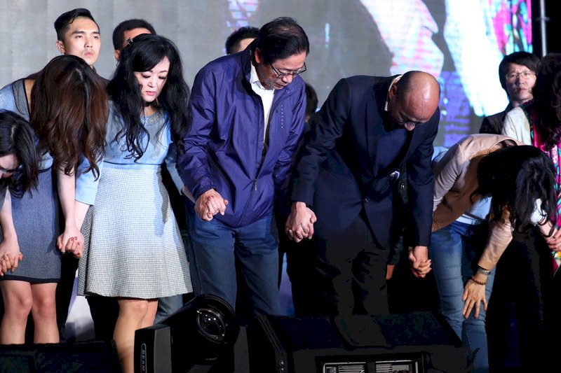 致電祝賀蔡總統勝選 韓國瑜盼台灣團結