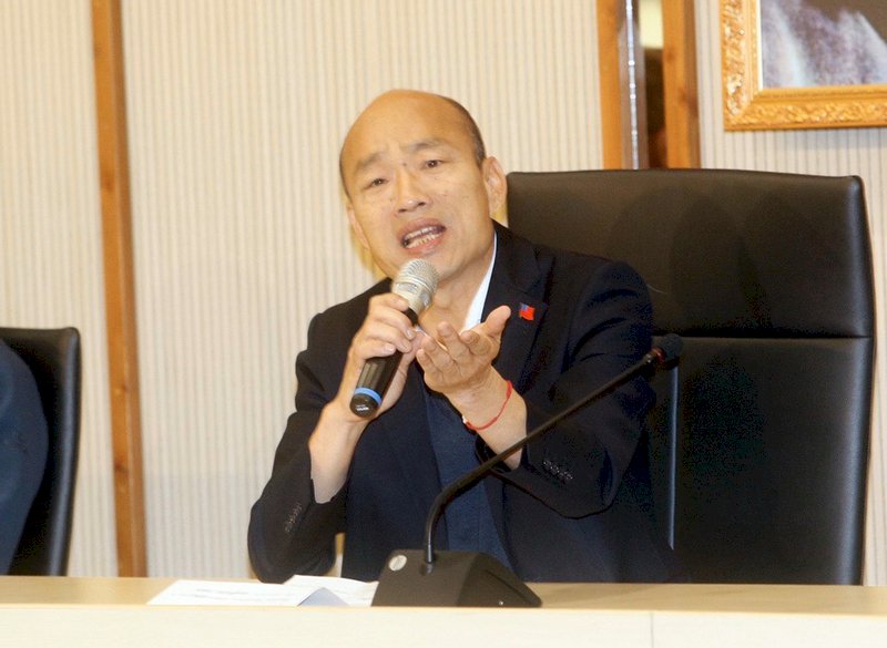 韓國瑜今銷假上班 向高雄市民致歉