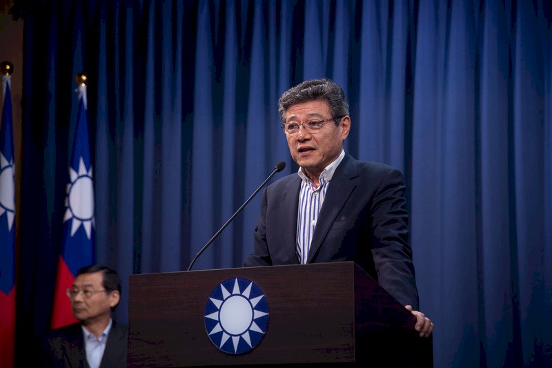 60歲以上退出中常會 資深中常委意見兩極