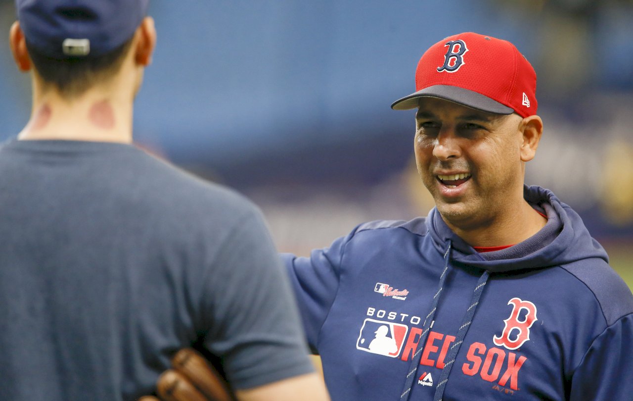MLB偷暗號風波 紅襪總教練柯拉丟兵符