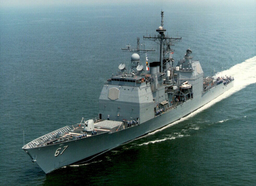 美艦航經台海 美軍：依國際法航行