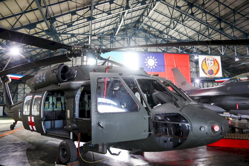 空軍救護隊上山下海 獲國軍模範團體殊榮